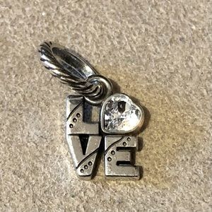 🆕Listing ♥️ Brighton LOVE charm Silver letters with clear crystal heart for O